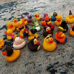 Rubber duck bundle 26 ducks